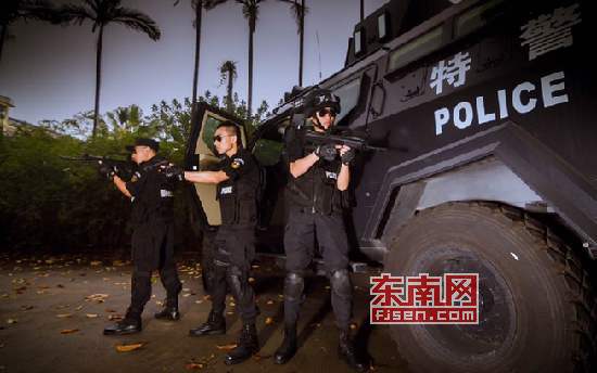 漳州特警版《太阳的后裔》走红　浪漫逼退宋仲基