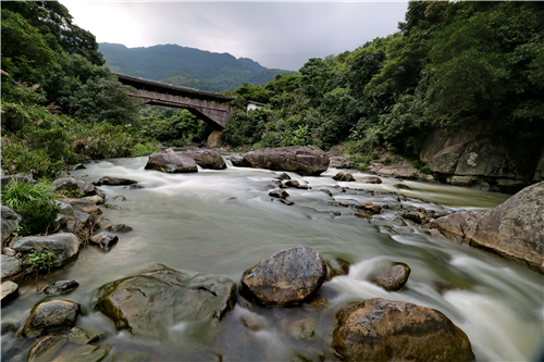 探访古驿道 邂逅清代古桥