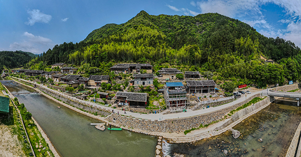 山水田园处处景　八闽首邑好风光 