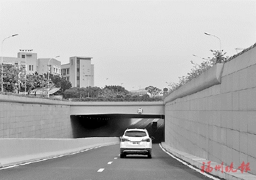 上街学府北路下穿地道通车