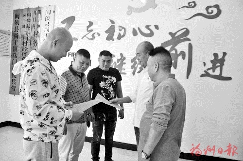 陋习悄然去　新风拂面来