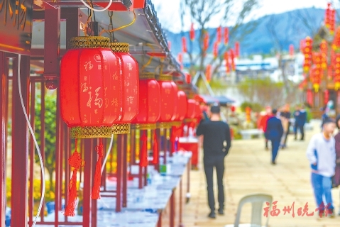 【网络中国节·春节】后天，到喜街“逛吃逛吃”寻喜事
