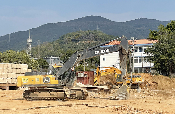 踏“春”提速争朝夕   扬帆竞发齐奋楫
