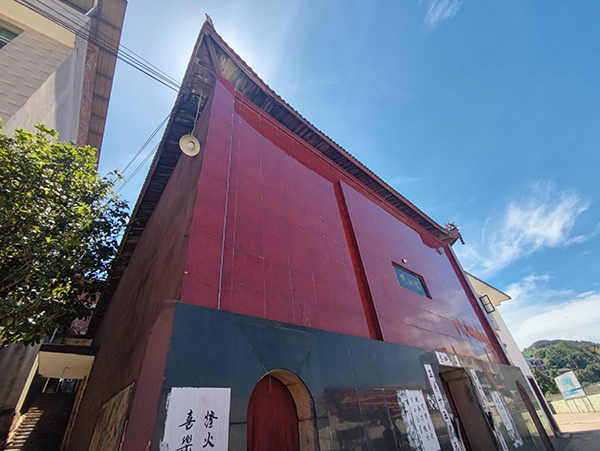 过尽千帆“小香港”  繁华褪去启“新程”