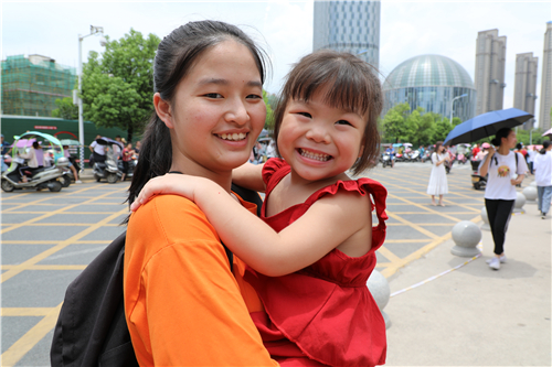 中考落幕 学子扬帆起航