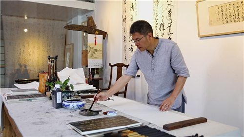 卢克锋：传承保护传统文化 需要我们“鼓与呼”