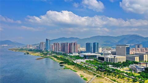 闽侯 滨江新城 勇毅前行