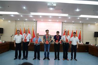 光荣在党50年丨闽侯新老党员一同向党和人民作出庄严承诺