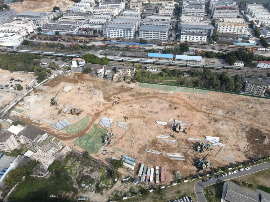 旗下花园安置房建设“提速” 旗下花园安置房建设“提速”