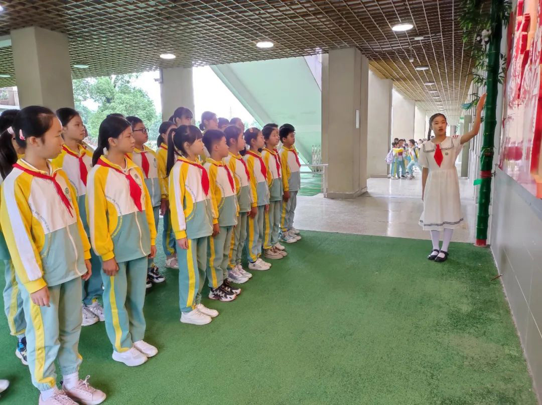 闽侯龙山会议纪念馆有了“小小讲解员” 闽侯龙山会议纪念馆有了“小小讲解员”