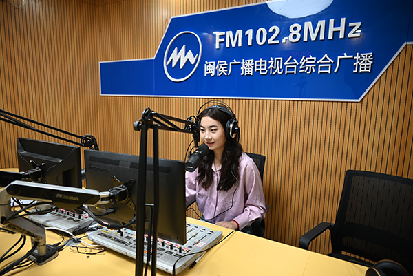  “她”力量  共绽放   “三八”国际妇女节采访特辑