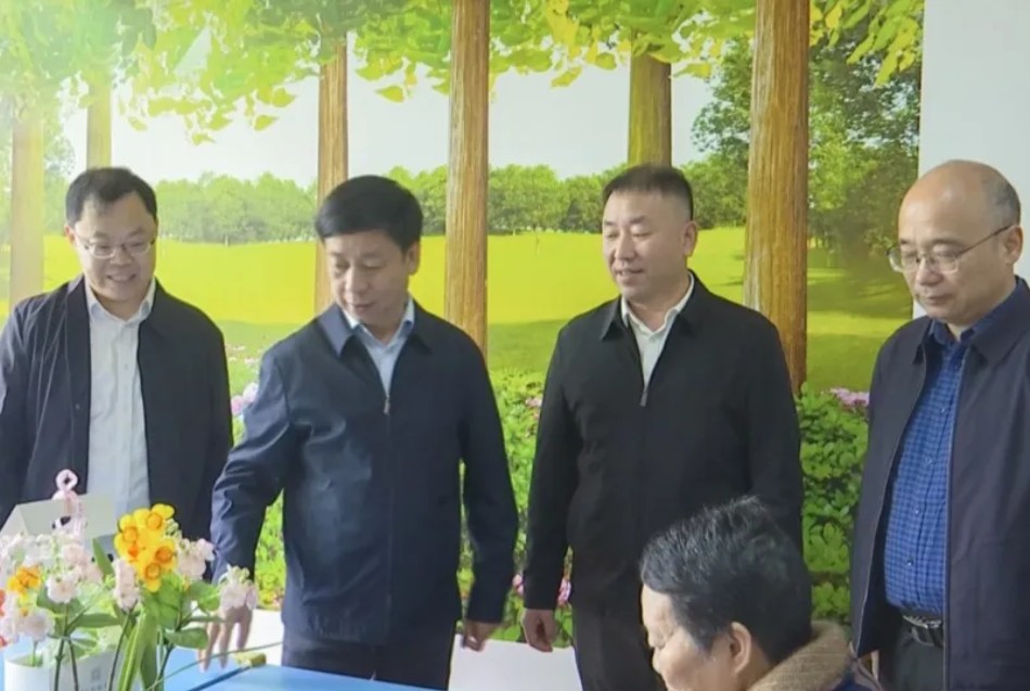 县委书记、县长调研重点民生项目