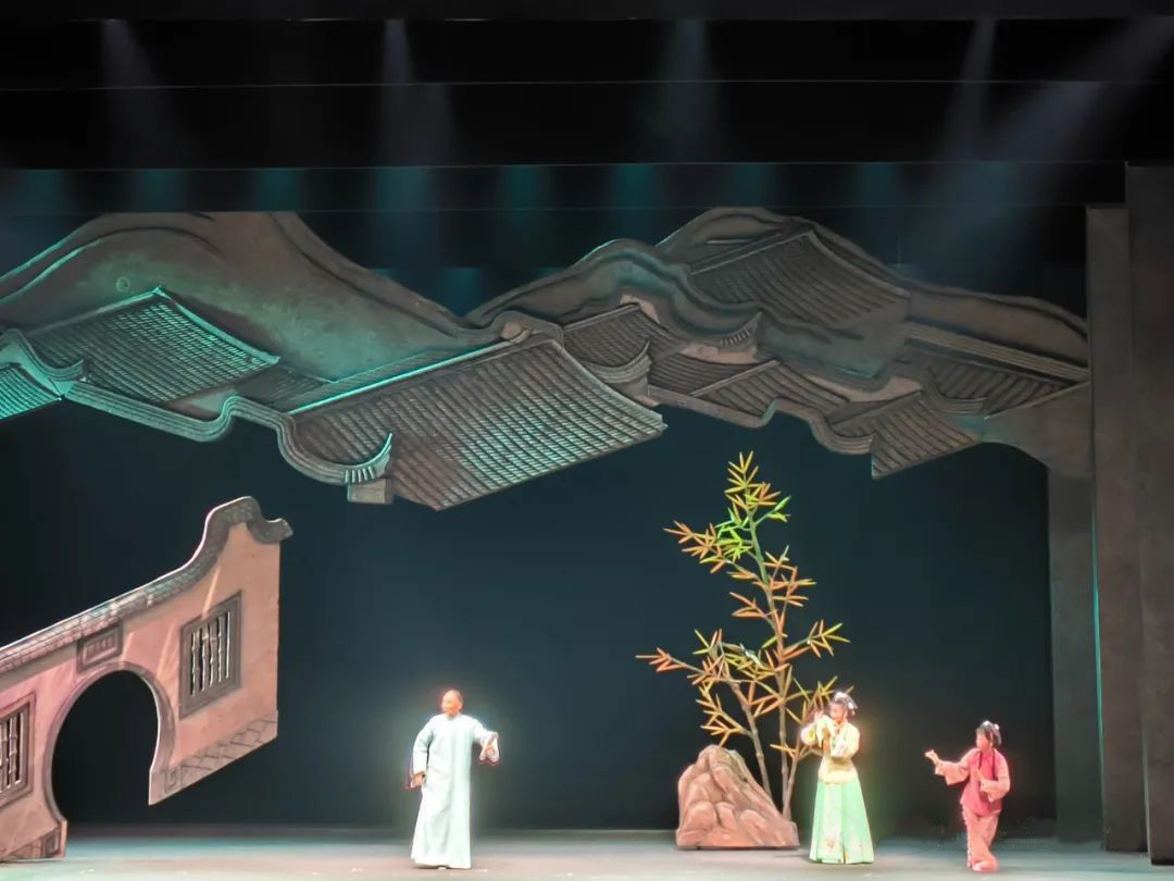 精彩!《侯官女人》首演 精彩!《侯官女人》首演